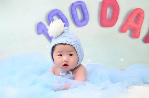 商水宝宝多久会笑